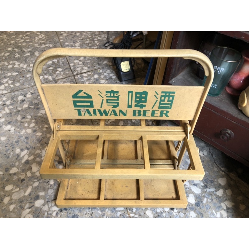 賣啥貨～台灣啤酒提籃。vintage