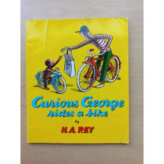 Curious George rides a bike好奇猴喬治大開本繪本