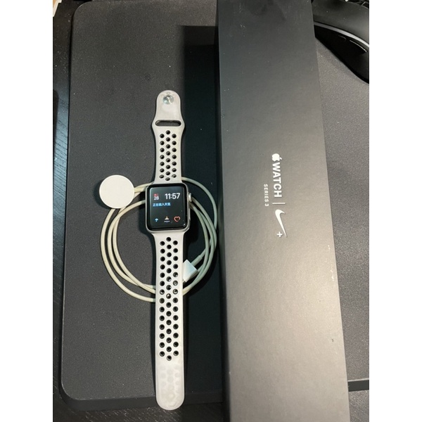 Apple watch 3 Nike+ 42mm(二手）