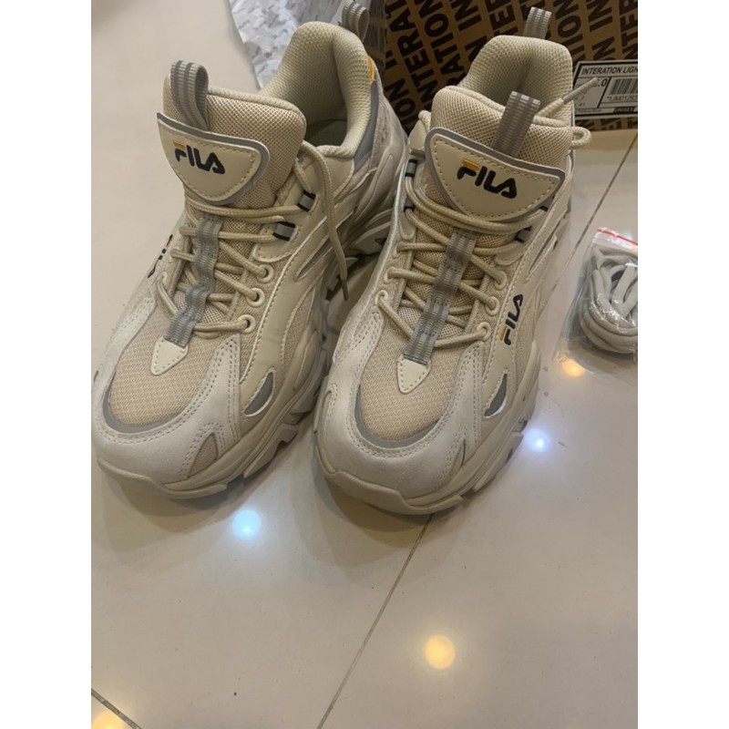 FILA INTERATION LIGHT 老爹鞋 BTS 運動鞋 奶茶藍黃 4-C607U-092 26號