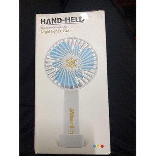 現貨-手持電風扇 出門外出很方便 風超大超涼 還有手電筒功能會發光！