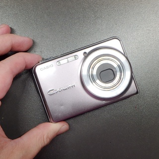 <<老數位相機>>CASIO EXILIM EX-S770 (CCD相機 /輕薄名片機/金屬機身)