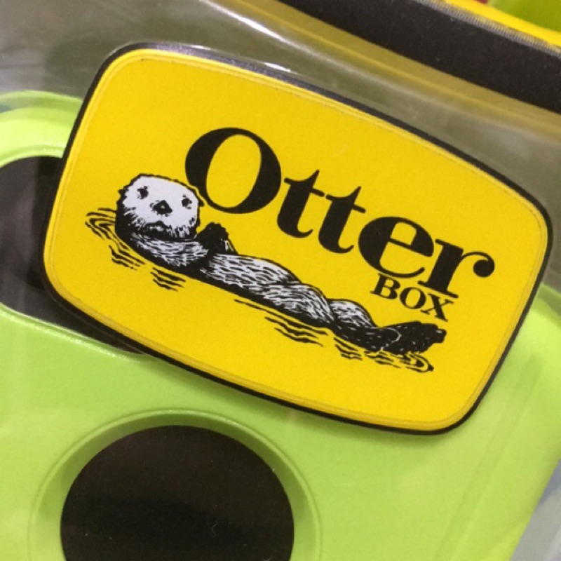 ［手機保護殼］全新otterBox （綠色）iphone 5 5s SE 通用
