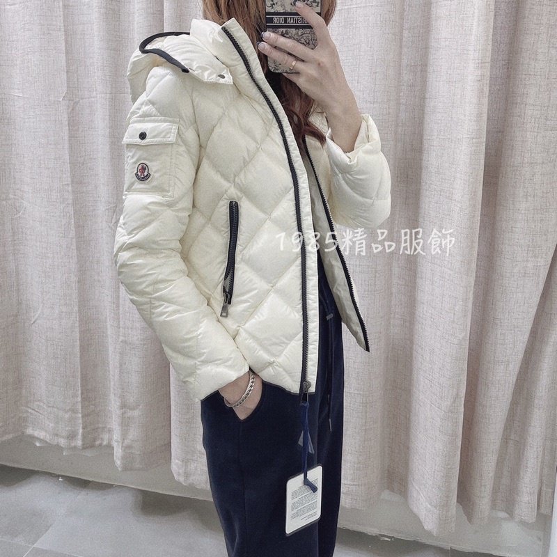 [1985精品服飾] 正品 MONCLER 連帽可拆 羽絨風衣 外套 原價 24000（售完）