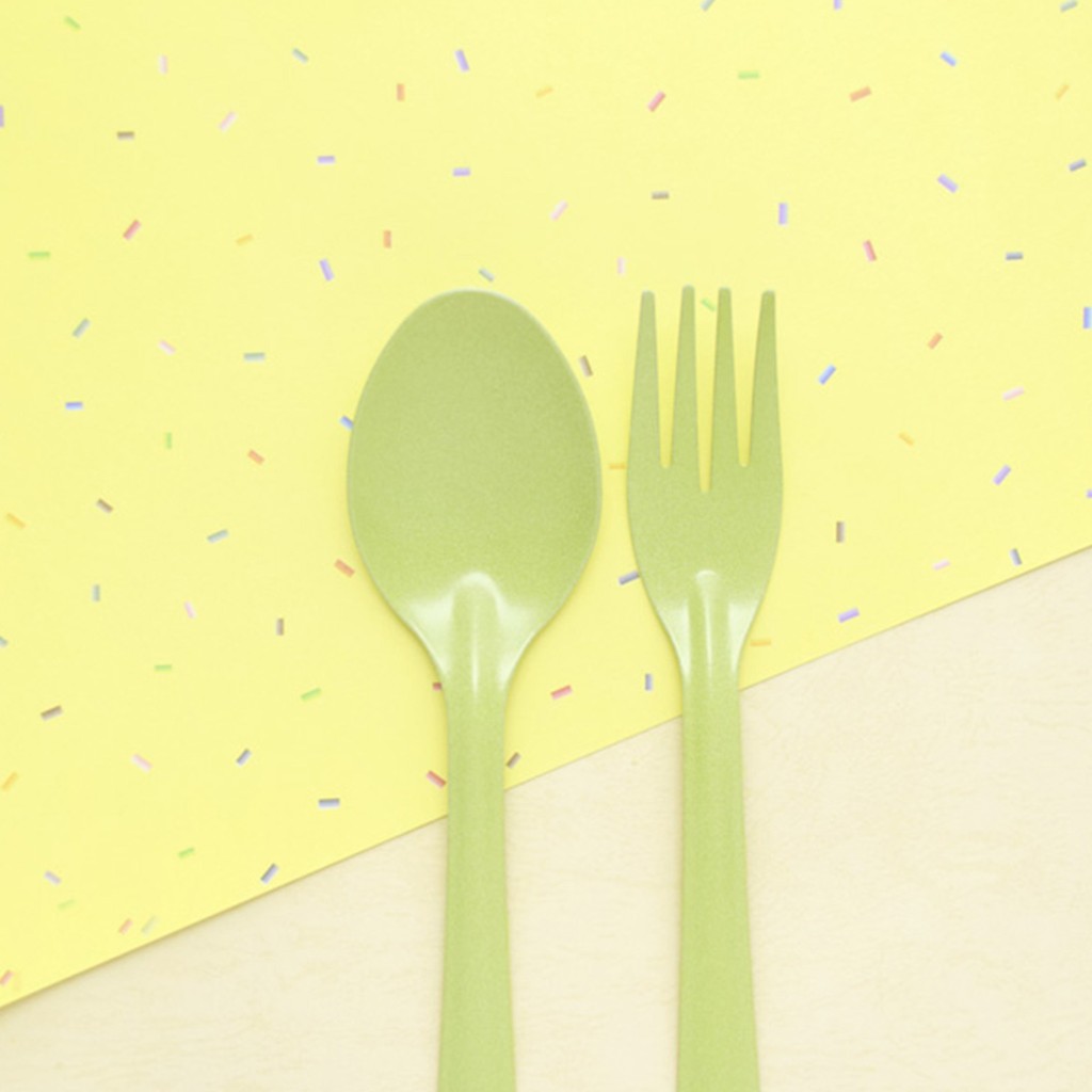【泰國設計師正品–琺瑯湯匙叉子組-粉綠色】泰國製造 不鏽鋼 環保餐具 馬卡龍《GoodGo禮物誌》