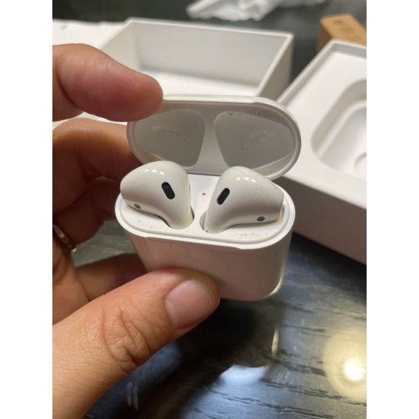 Airpods 1代 二手2019年生產 保存良好 功能正常 換機便宜售 已酒精擦拭消毒