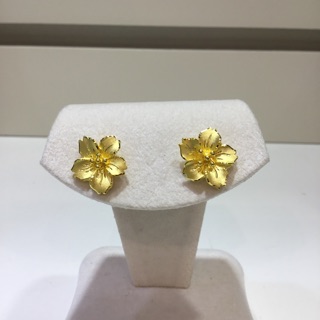 「瑞安珠寶」9999純金櫻花🌸造型黃金耳環