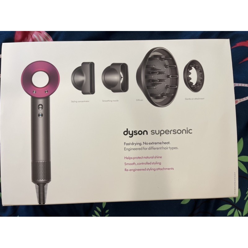 新一代Dyson戴森Supersonic吹風機，購自恆隆行公司貨，HD03近全新配件齊全，保固到2022/9/5