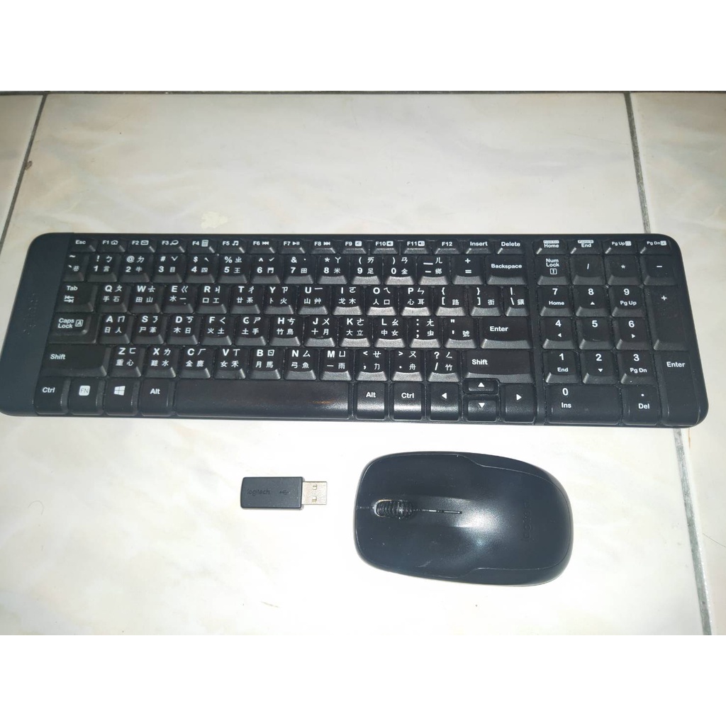 羅技 Logitech 無線 鍵盤 滑鼠組 無線鍵盤 (K220) 光學無線滑鼠 (M150)