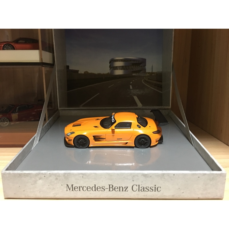 1/43 Spark Mercedes Benz博物館版本 SLS AMG GT3