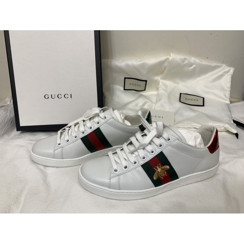 Gucci 全新蜜蜂小白鞋