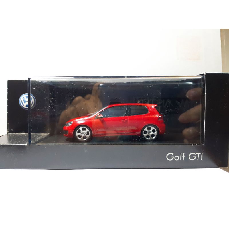 1/43 VW 原廠精品 Schuco 代工 Volkswagen Golf 6 GTI 紅 全車起疹