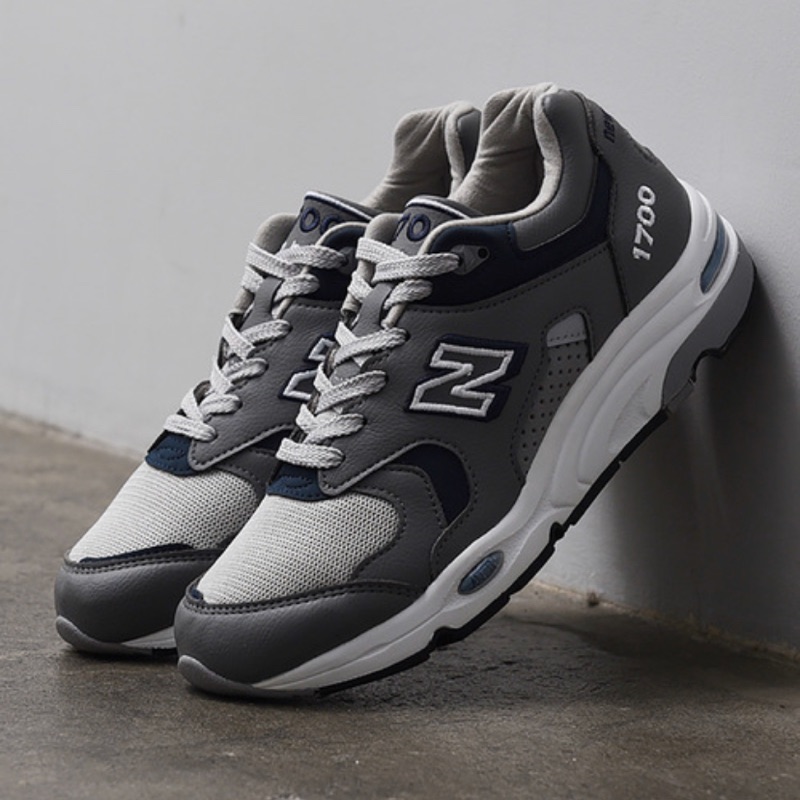 new balance 1700 womens Silver