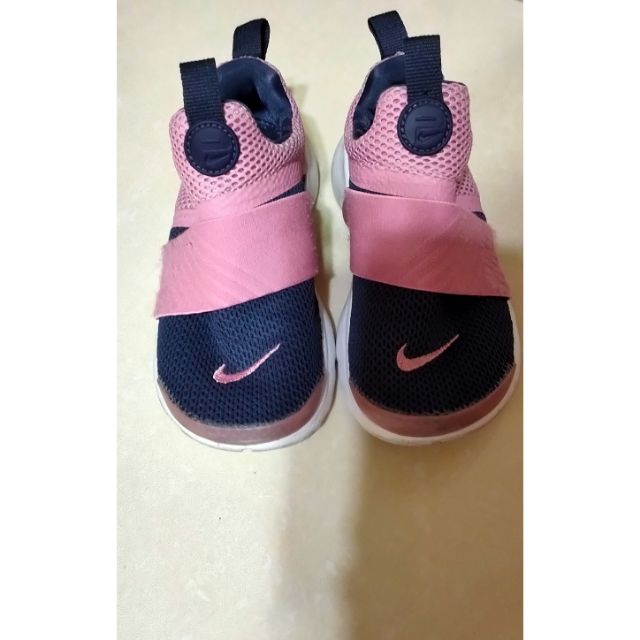 Nike套入式女童球鞋18cm
