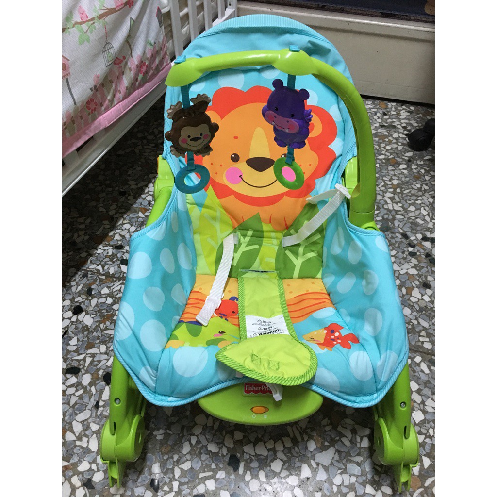 費雪安撫椅、GIO Pillow嬰兒枕頭含枕套（S號）、Skkbaby大象森林動物音樂旋轉床鈴