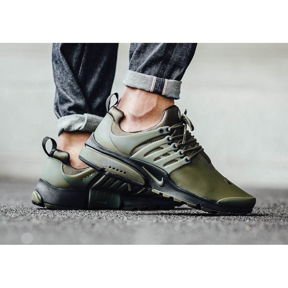 nike air presto low utility black white