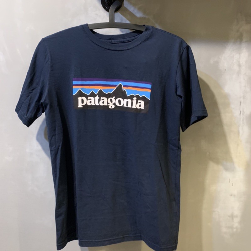 【現貨】全新 Patagonia 大男童T-shirt 14Y