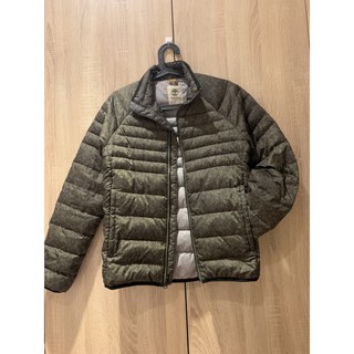 天冷的好選擇！Timberland 迷彩輕羽絨防風保暖外套