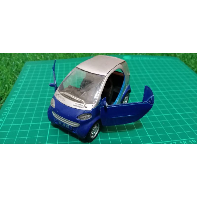 合金模型車 SMART TOYS 2000 小車