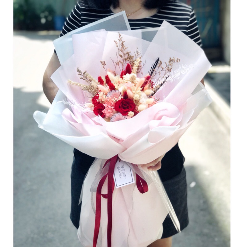 花束永生花不凋玫瑰乾燥花告白花束求婚花束 蝦皮購物