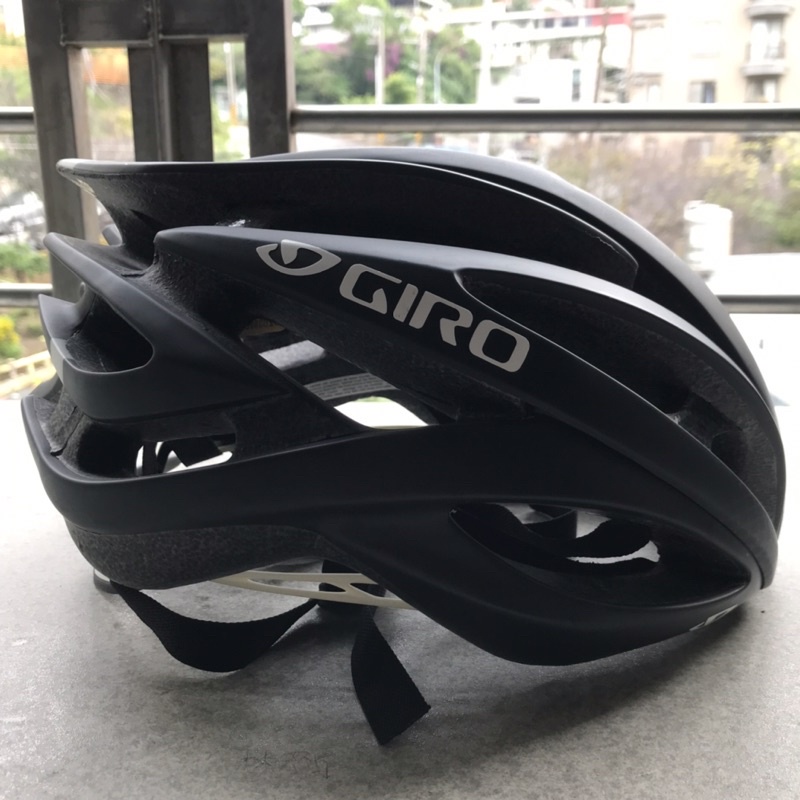 GIRO atmos 安全帽