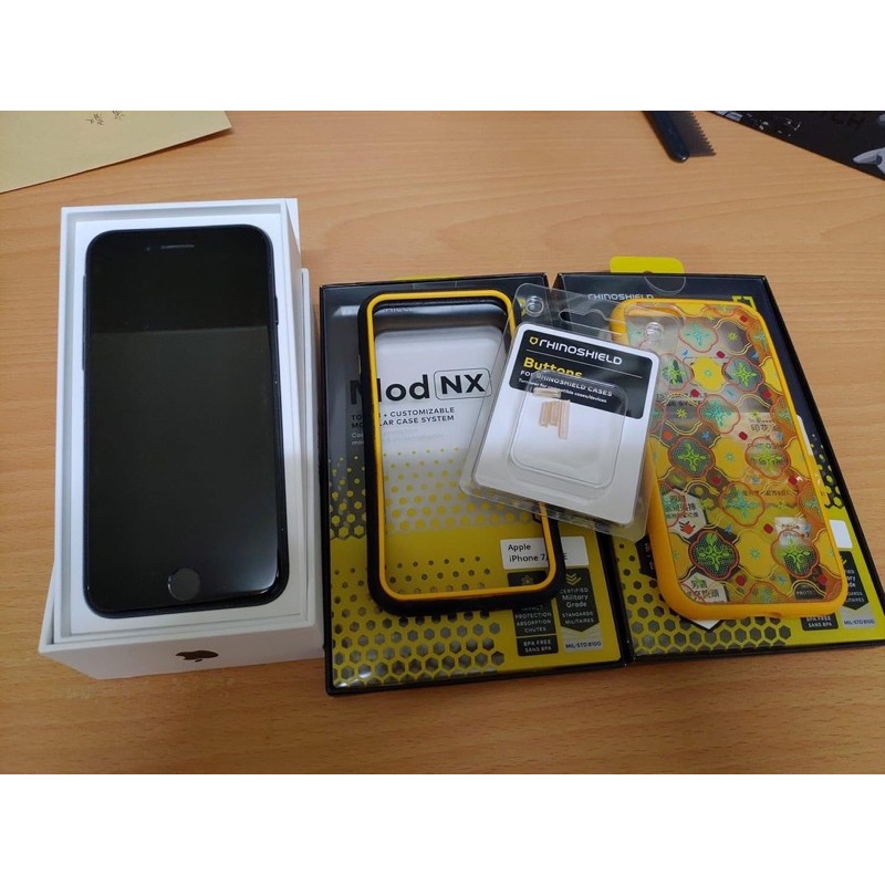 iPhone SE 2020 64g 買家一手自售