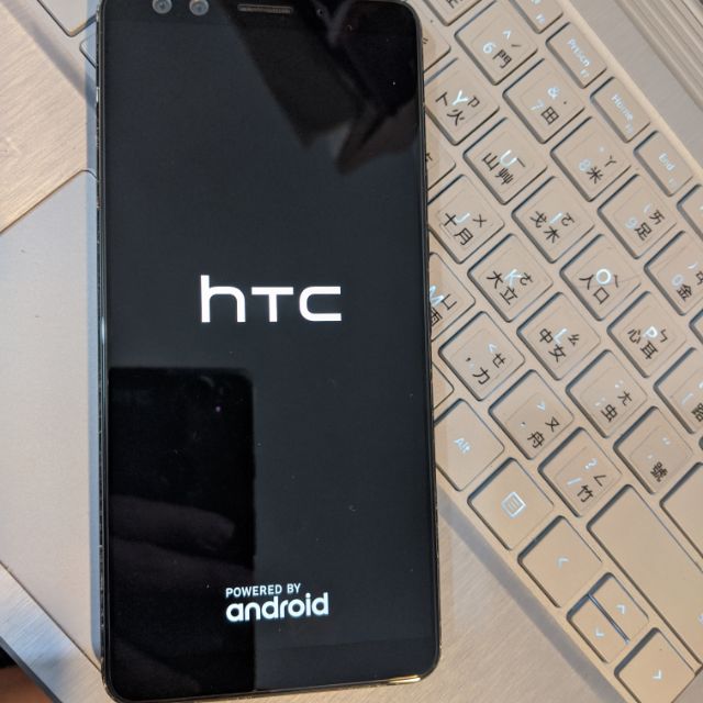 hTC U12+零件機 (螢幕/電池全新)，可更換主機板或是當作買全新的螢幕與電池