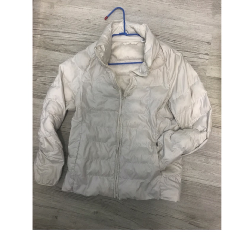 日本品牌UNIQLO兒童白色羽絨外套