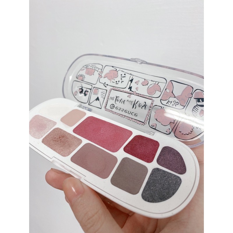 Essence艾森絲玫瑰花園眼影彩盤 蝦皮購物