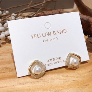 毛毛雜舖~現貨「韓國代購」925銀針yellow band微鑲鋯石菱形珍珠耳環