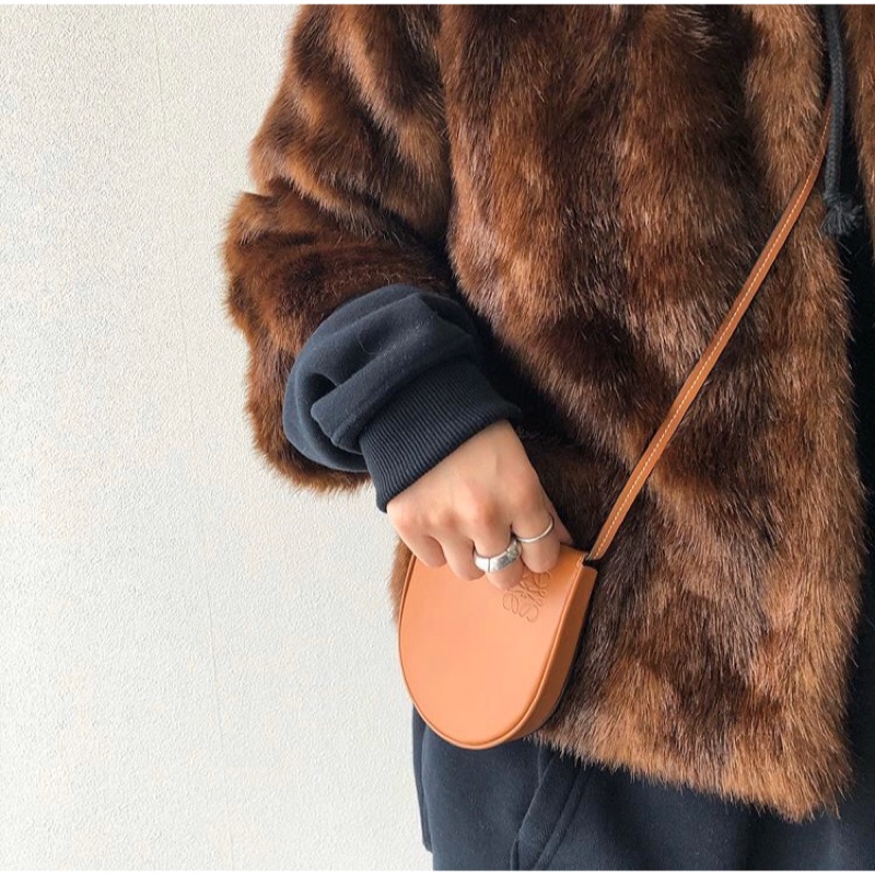 loewe heel pouch