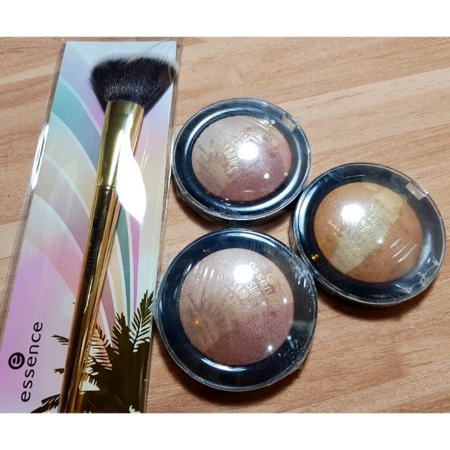 全新現貨essence 限定金色吻痕三色打亮餅打亮可當眼影 斷貨款 蝦皮購物