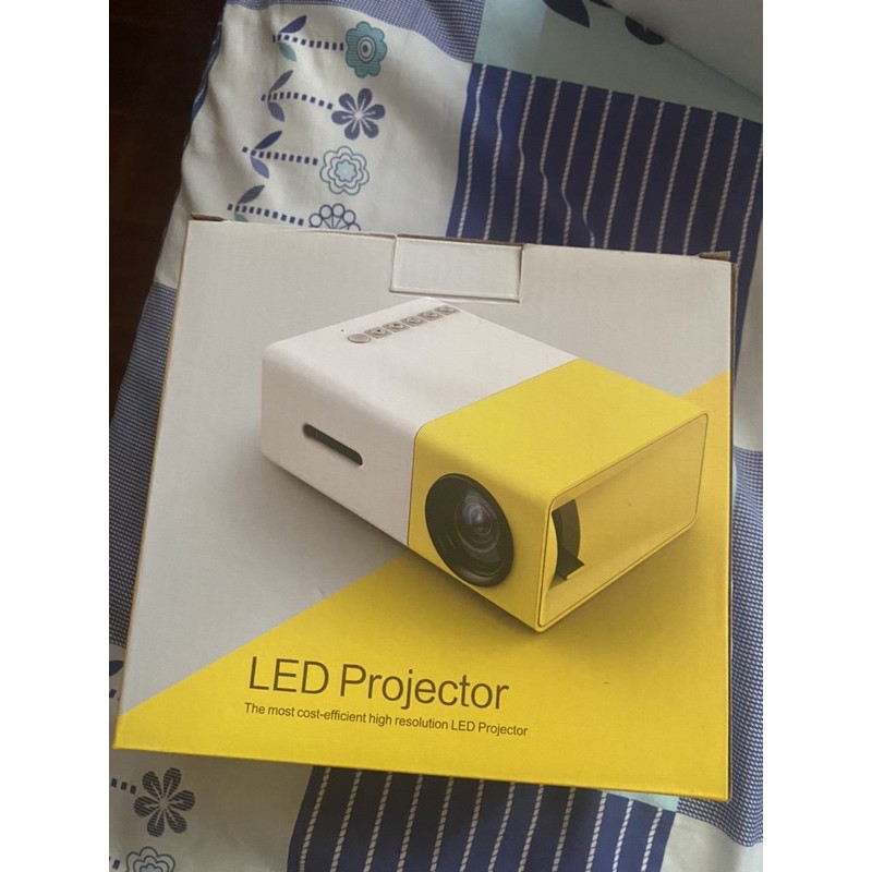 LED Projector隨身投影機