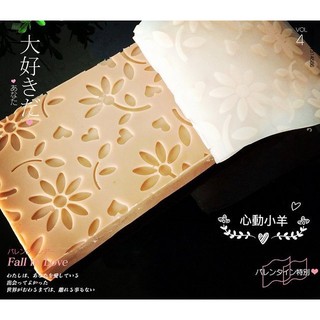 心動小羊^^.加厚土司模專用diy手工皂模具立體造型花辦矽膠墊，小花愛心與藤蔓愛心可任選，手工皂專用（必須搭配土司模）