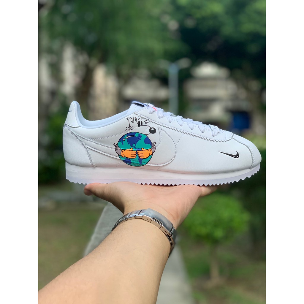 nike earth day cortez