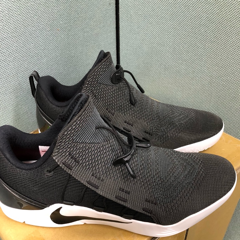 Kobe AD NXT黑白