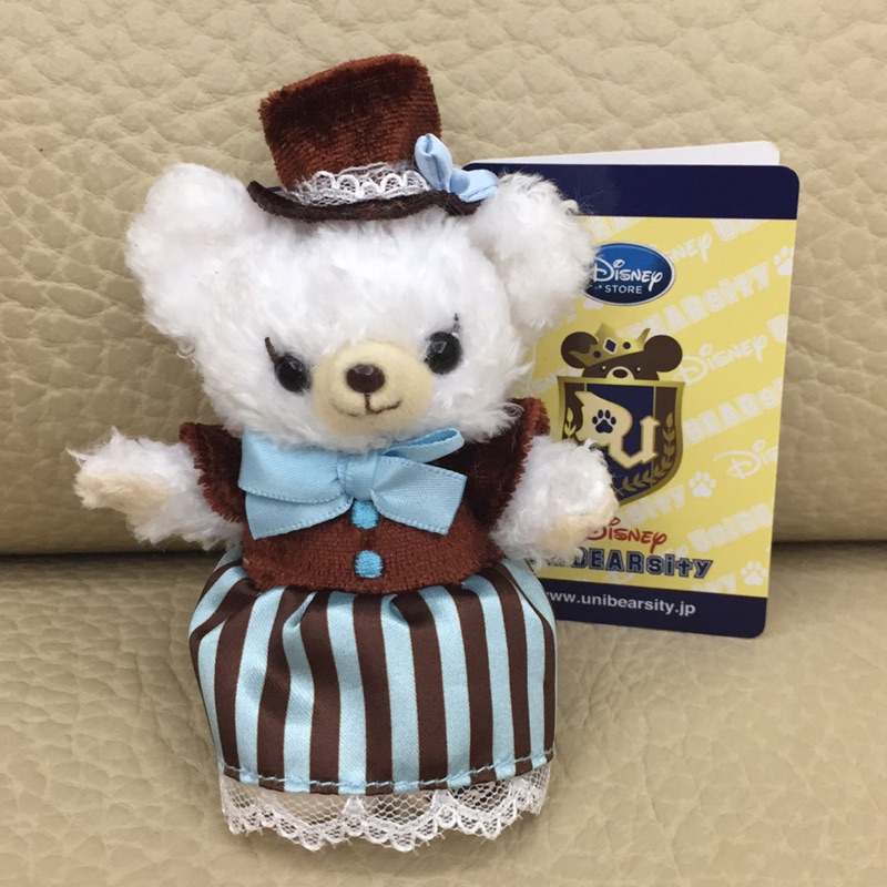 日本帶回迪士尼商店 大學熊可愛站姿吊飾娃娃