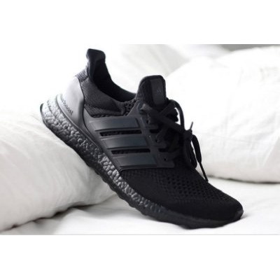 adidas ultra boost triple black 2.0