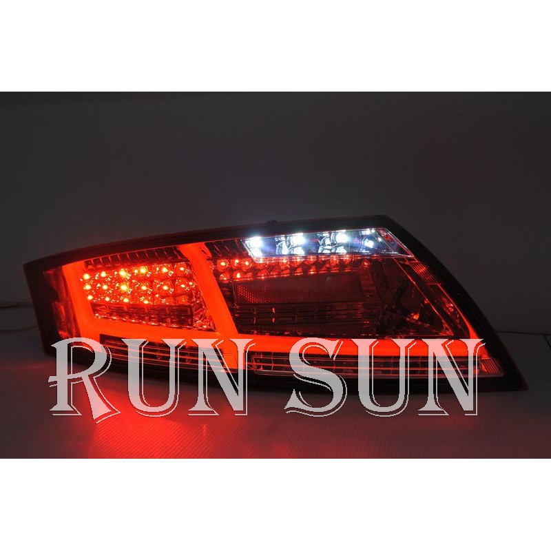 ●○RUN SUN 車燈,車材○●全新奧迪 08 09 10 11 12 TT MK2 LED光柱紅白 尾燈 跑馬方向燈