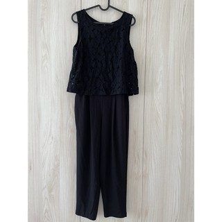 Uniqlo 黑色布蕾絲連身褲套裝