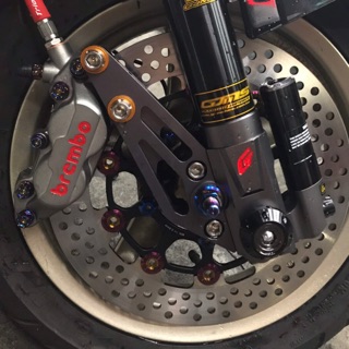 GJMS TCD FF2 FF2+ 專用對四卡座 卡鉗座
