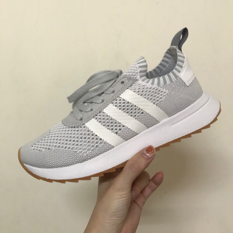 adidas by9099