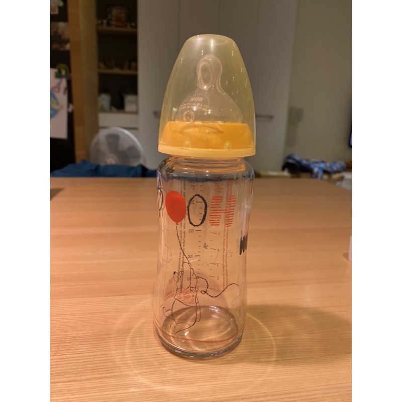 NUK 迪士尼小熊維尼 240ml 寬口徑-彩色玻璃奶瓶