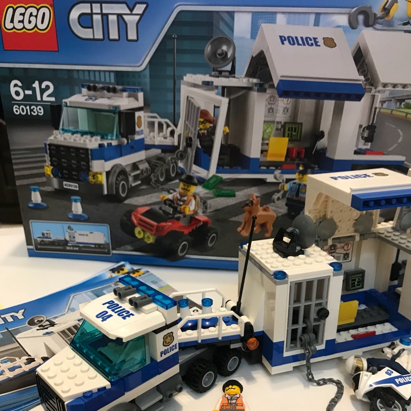樂高城市系列  Lego City 60139移動指揮中心 附盒說明書