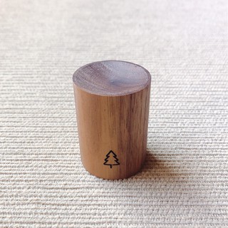 [April Organics]圓形原木精油擴香木_圓孔_美國胡桃木_臺灣職人木工手作