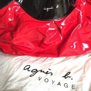 agnes b 日本帶回 voyage 紅色漆皮肩背包（附吊牌&防塵袋）
