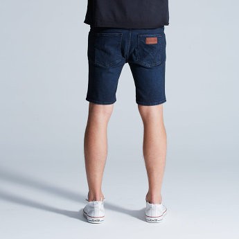 NYChic 全新正品 Wrangler 美國經典 澳洲現代版 藍哥 低腰窄版 牛仔短褲 深藍灰 皮標 膝上 現貨W30