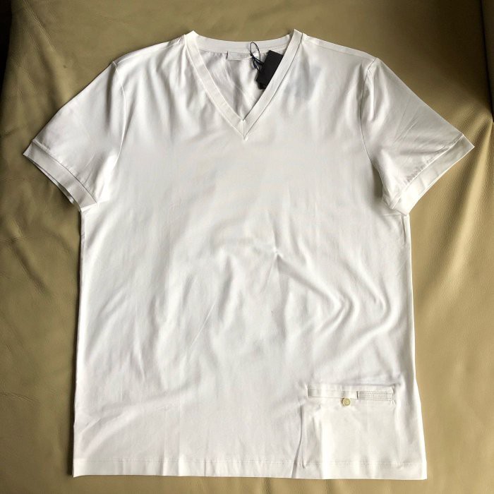 保證全新正品 Prada 白色 V領 短T 短袖T恤 T恤 絲光棉 SIZE M L