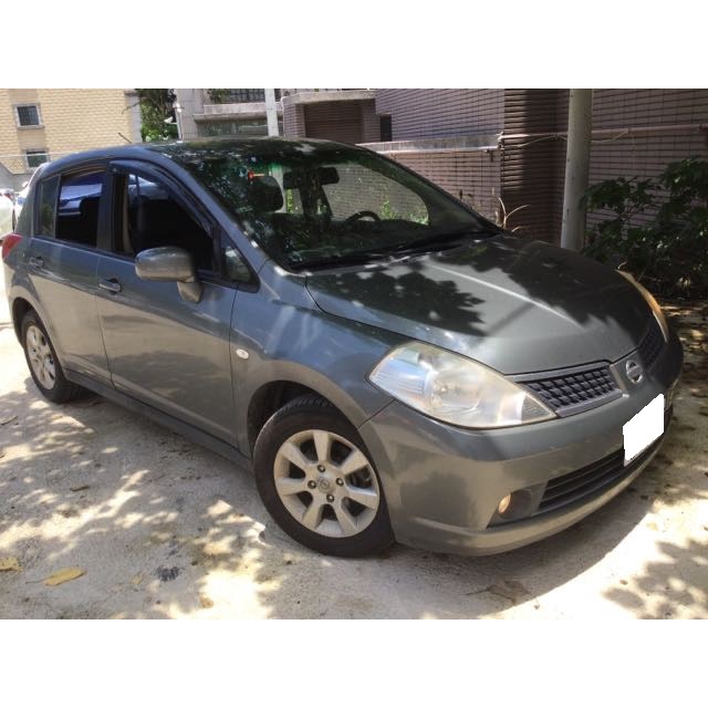 【只賣好車】2011 Nissan Tiida 1.8cc 跑15萬9，穩定性高的代步小車！！