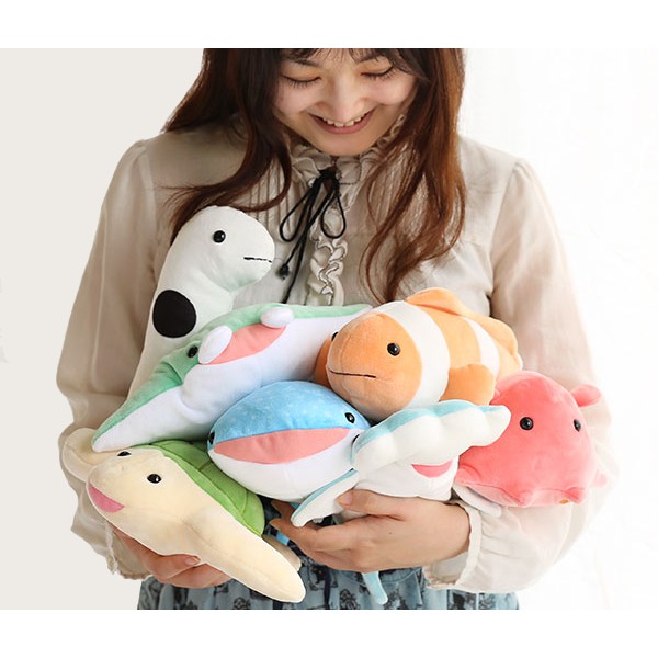 現貨日本海中散步系列玩偶娃娃S尺寸綠蠵龜 | 鰻魚 | 花園鰻 | 鬼蝠魟 | 扁面蛸 | 雙髻鯊 | 鯨鯊 | 小丑魚